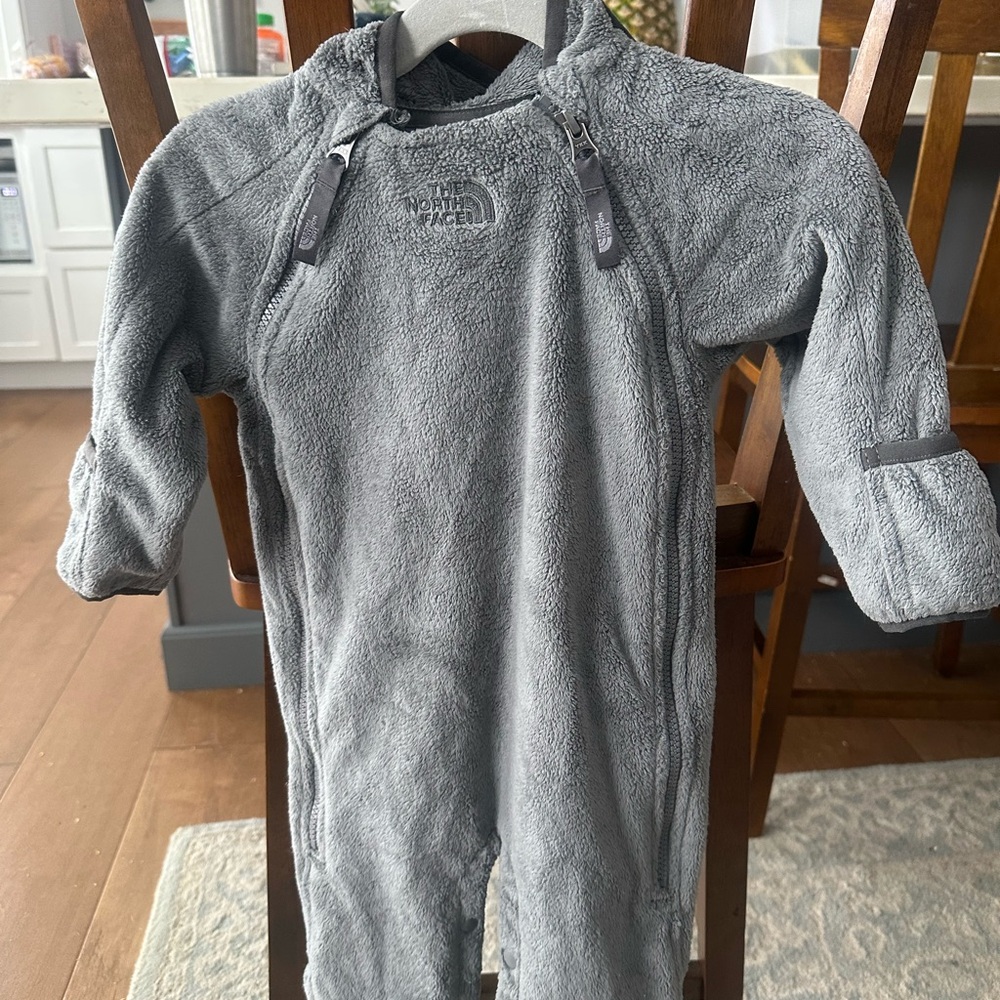 The North Face Infant Gray Fleece Outfit